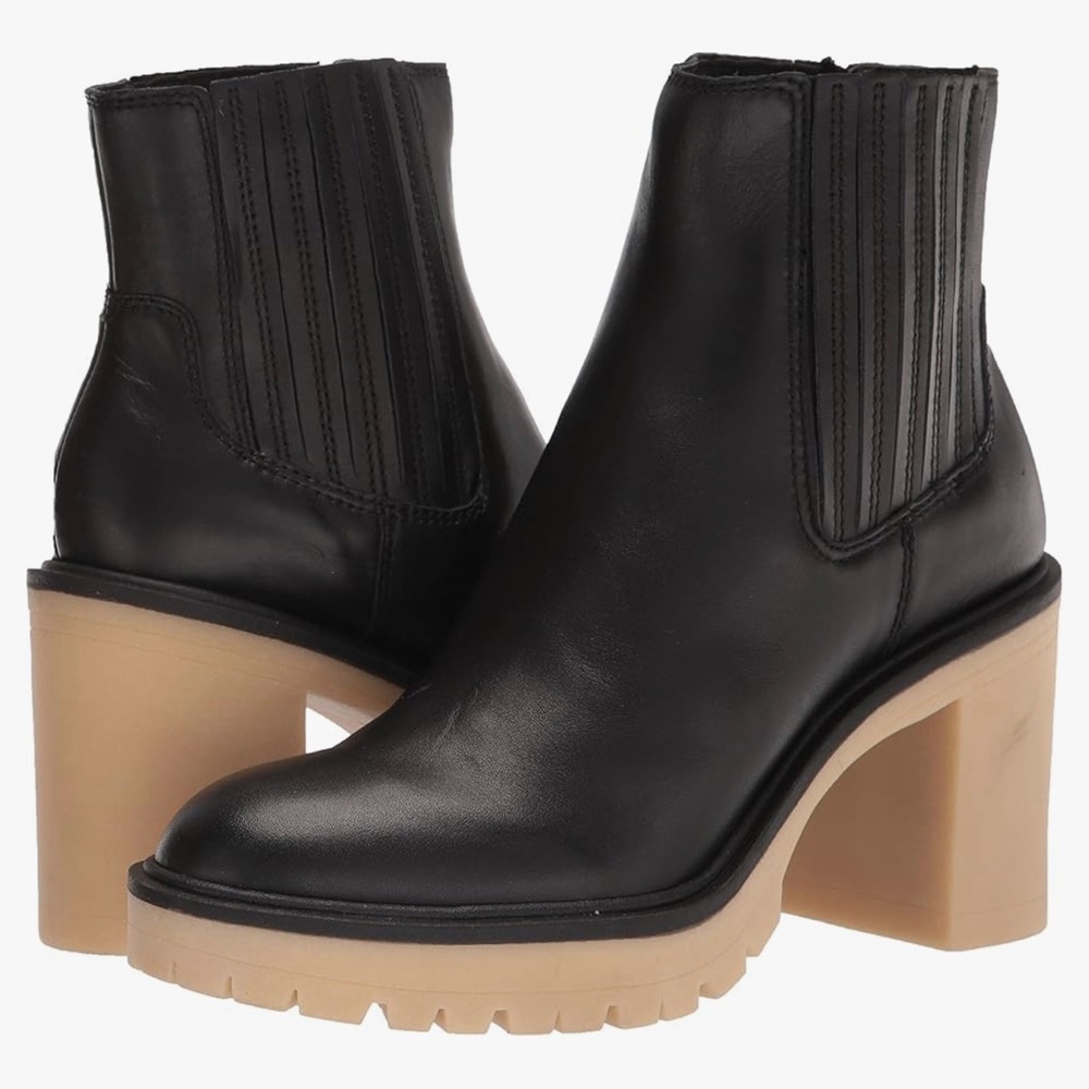 Worn once! No damages. Very comfy!